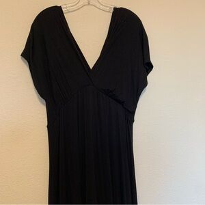 24Seven Elegant Black V-neck Maxi Dress 2X lightweight versatile